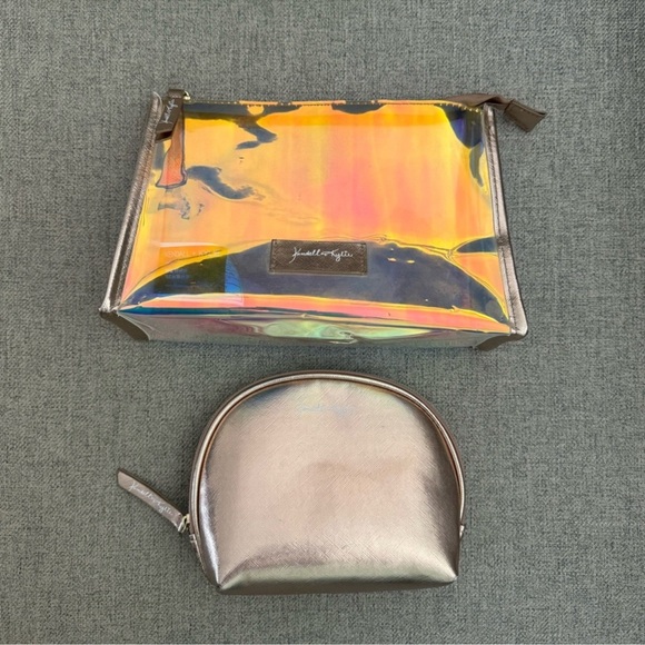 Kendall & Kylie Gold and Iridescent Cosmetic Bag Duo✨ - Picture 2 of 6